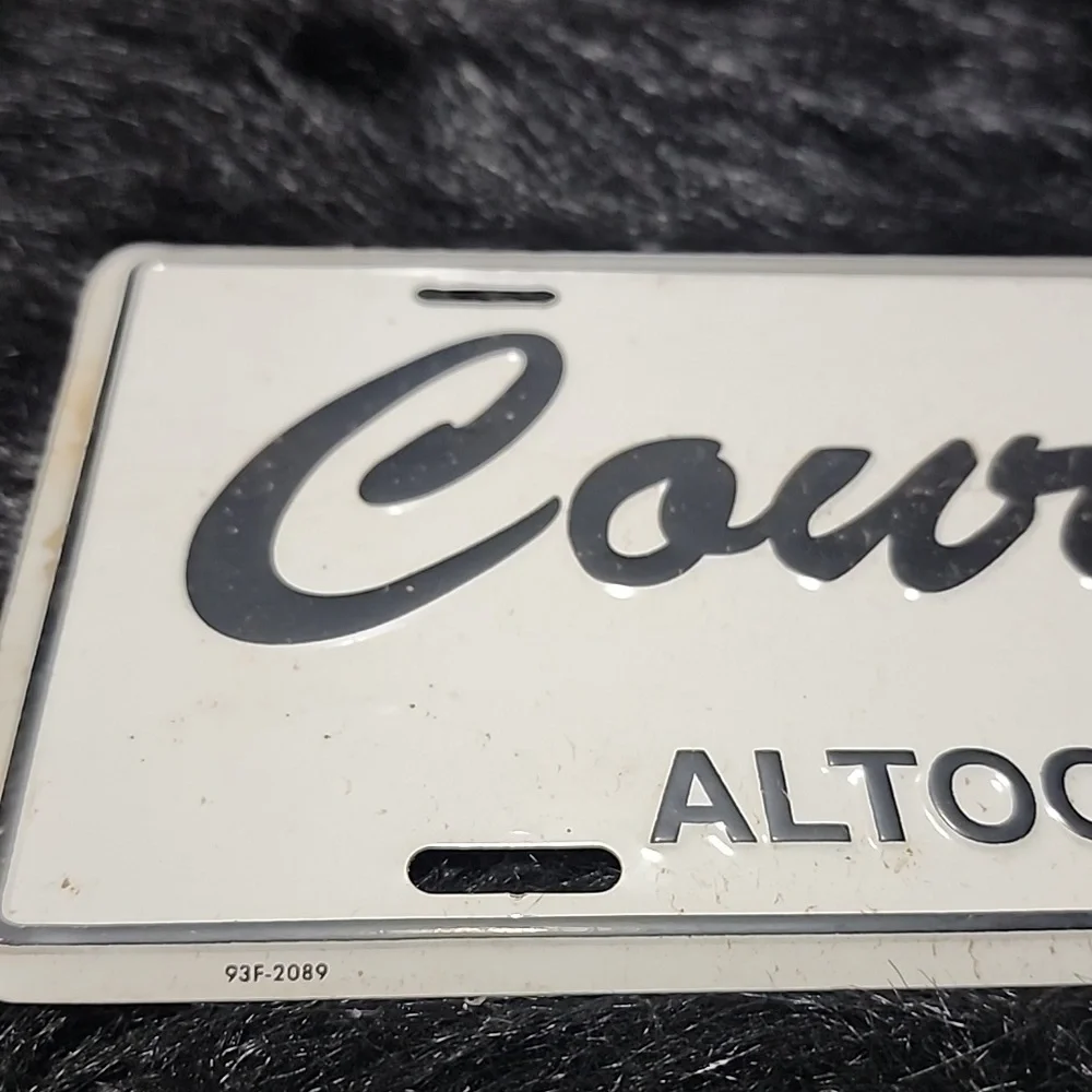 Courtesy Altoona PA License Plate.Like New. VINTAGE. - Picture 2 of 5